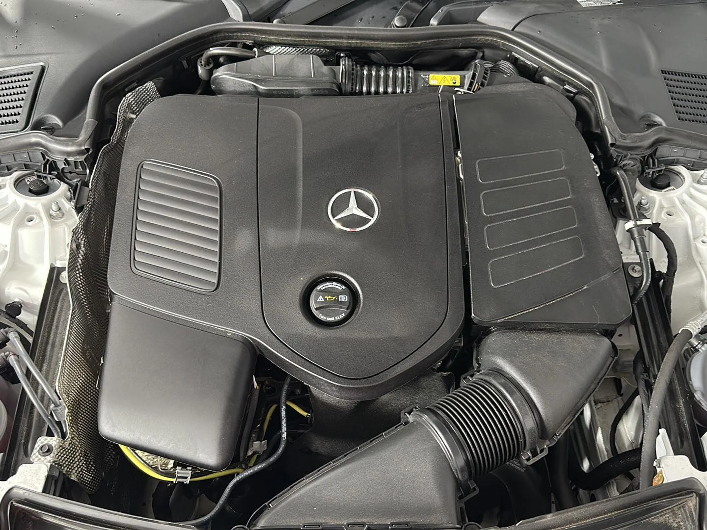 Used 2025  Mercedes-Benz C 300 image 28