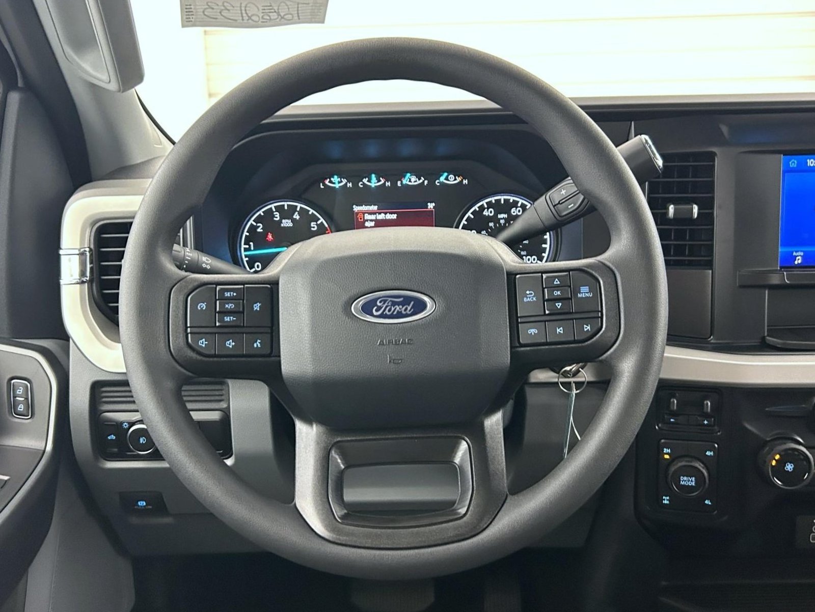 New 2026 Oxford White Ford XL image 11