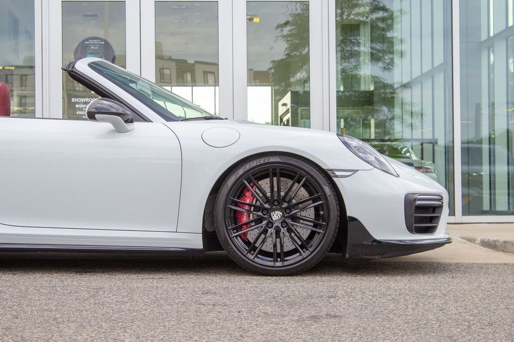 Used 2019 White Porsche Turbo image 5