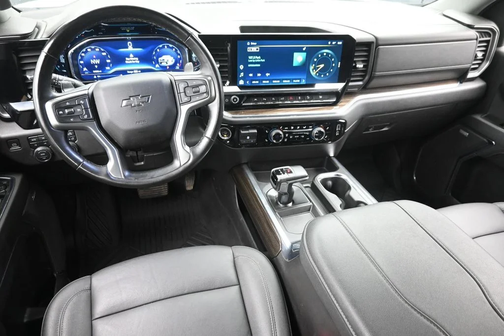Used 2024 White Chevrolet LT Trail Boss image 14