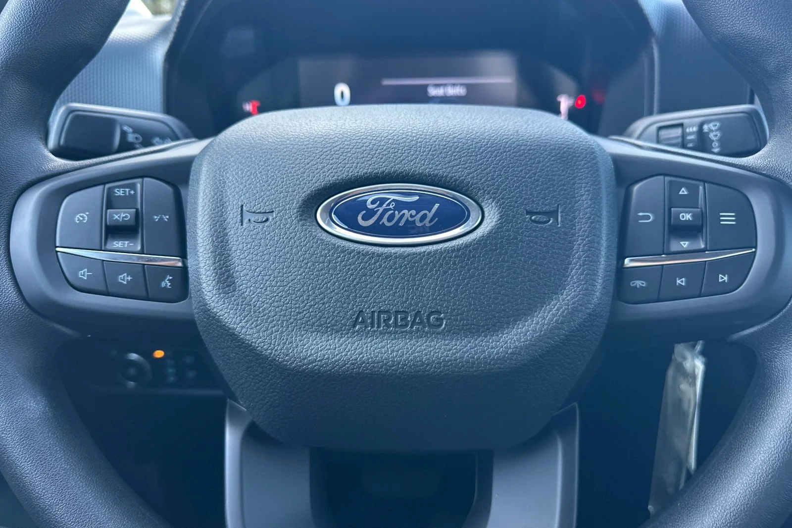 New 2026 Oxford White Ford XL image 17