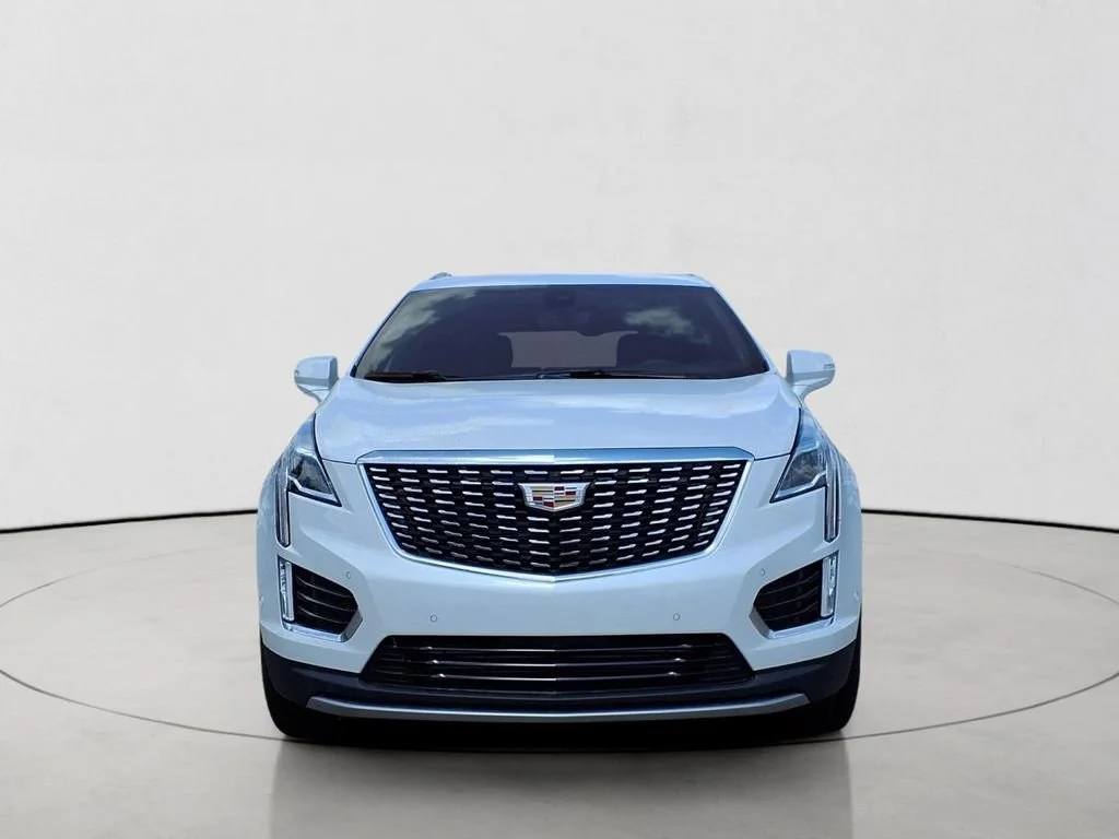 New 2026 Crystal White Tricoat Cadillac Premium Luxury image 3