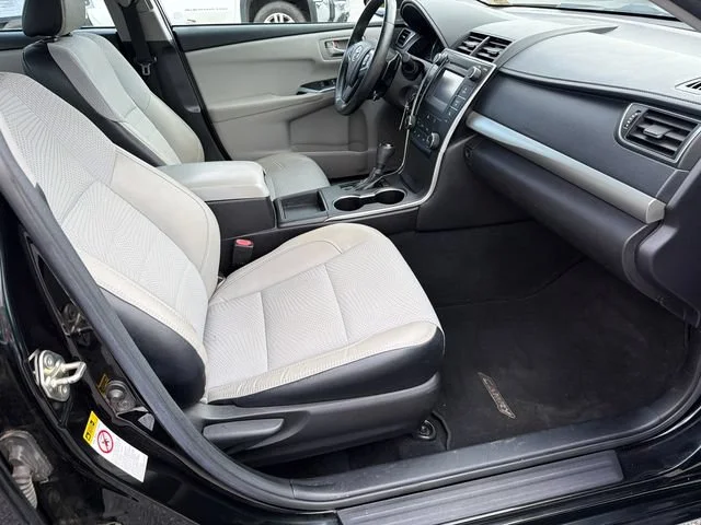 Used 2017 Black Toyota SE image 13