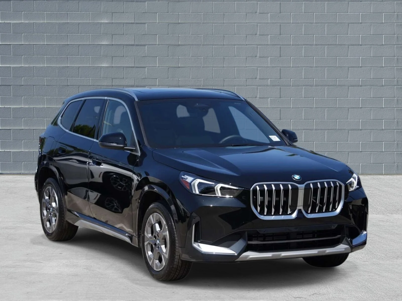 2026 BMW X1 xDrive28i's photo