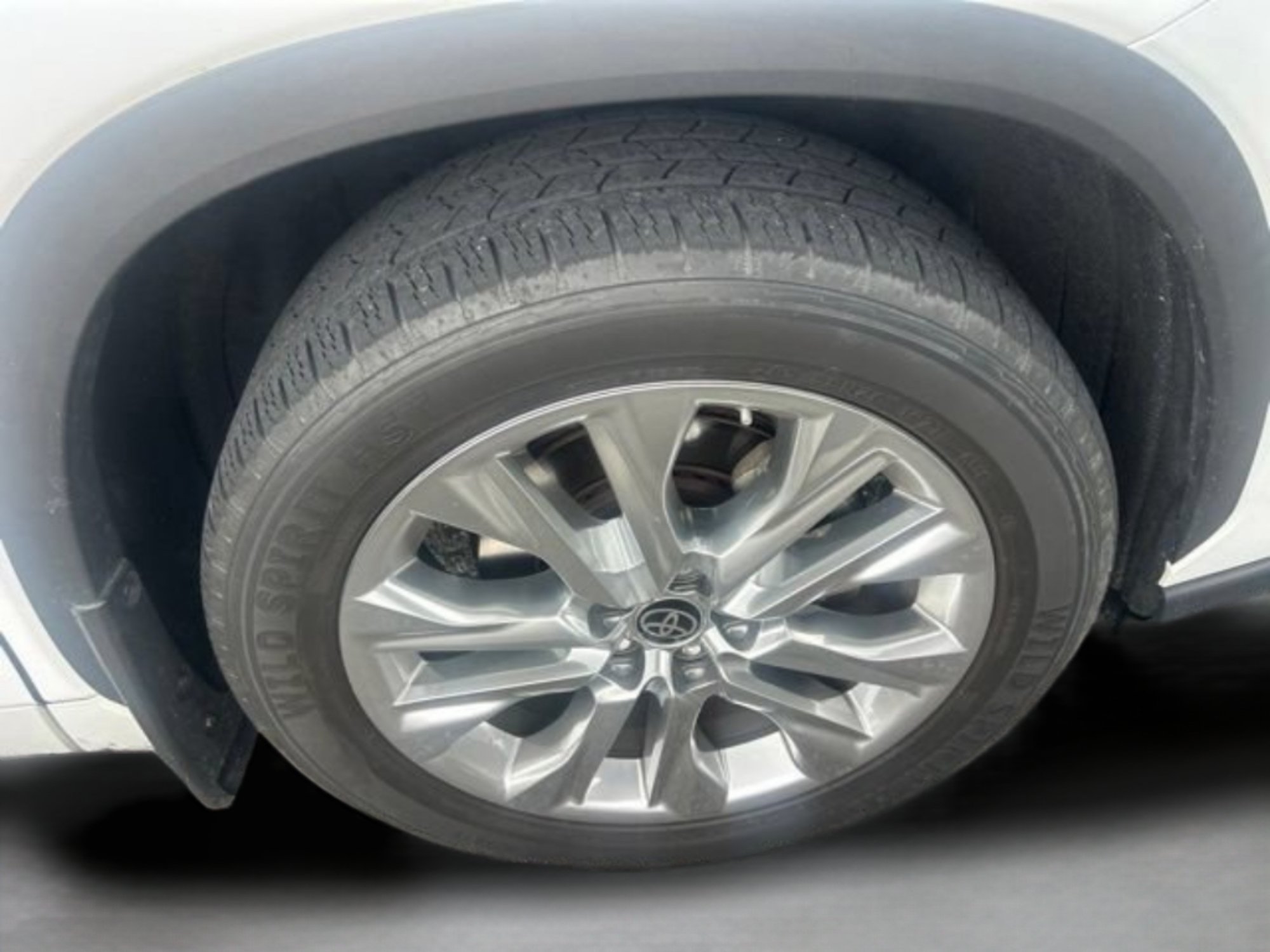 Used 2023 Pearl Toyota Limited image 24