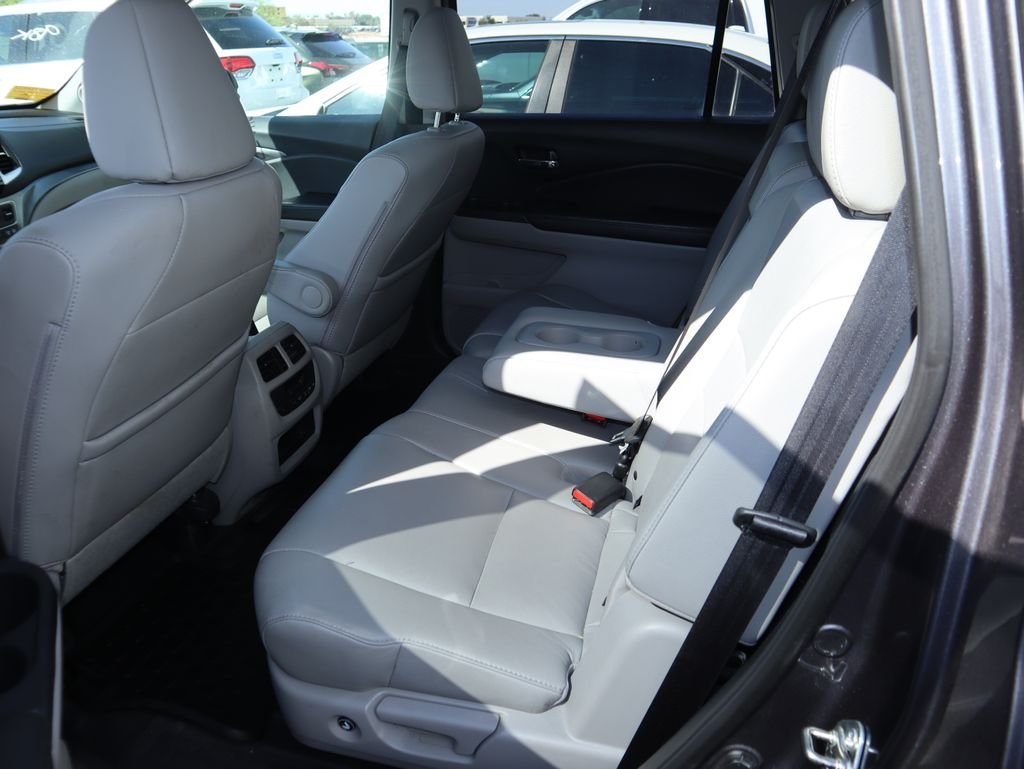 2017 Honda Pilot EX-L - Photo 10