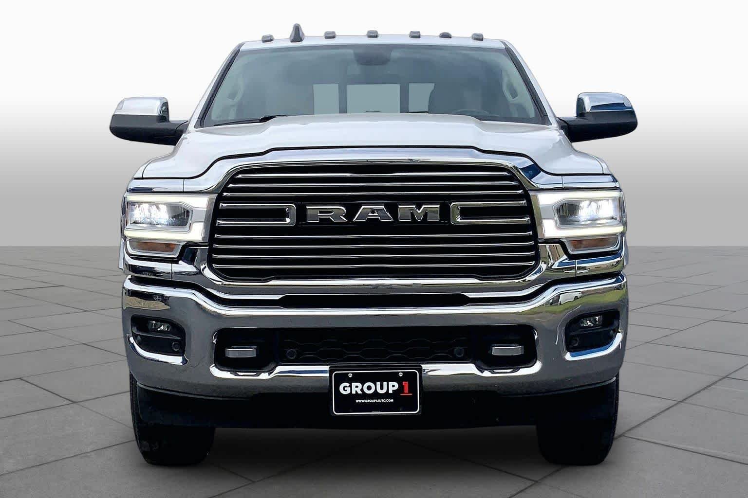 Used 2019 Bright White Clearcoat Ram Laramie image 4