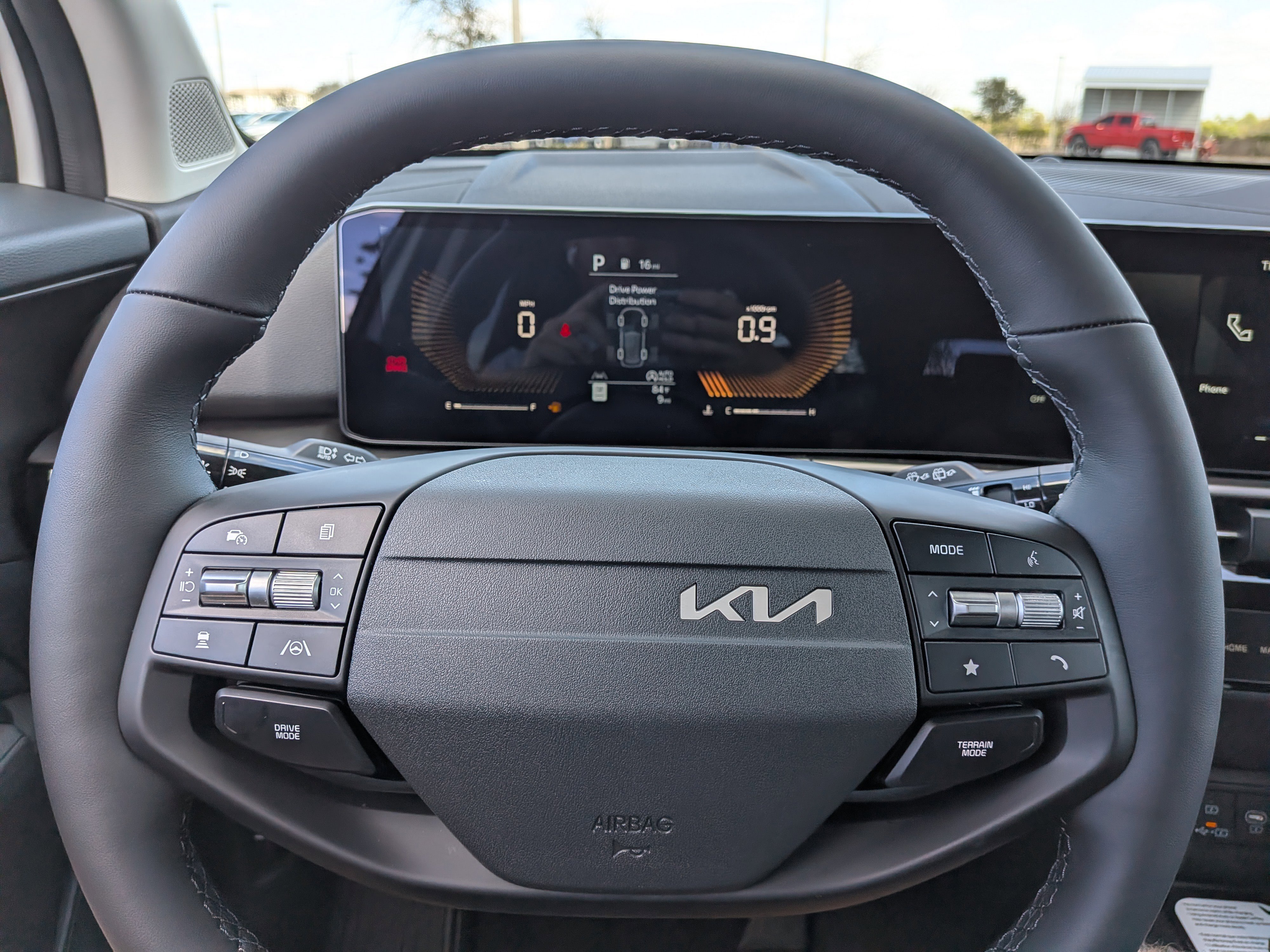 New 2026 Glacial White Pearl Kia EX image 29