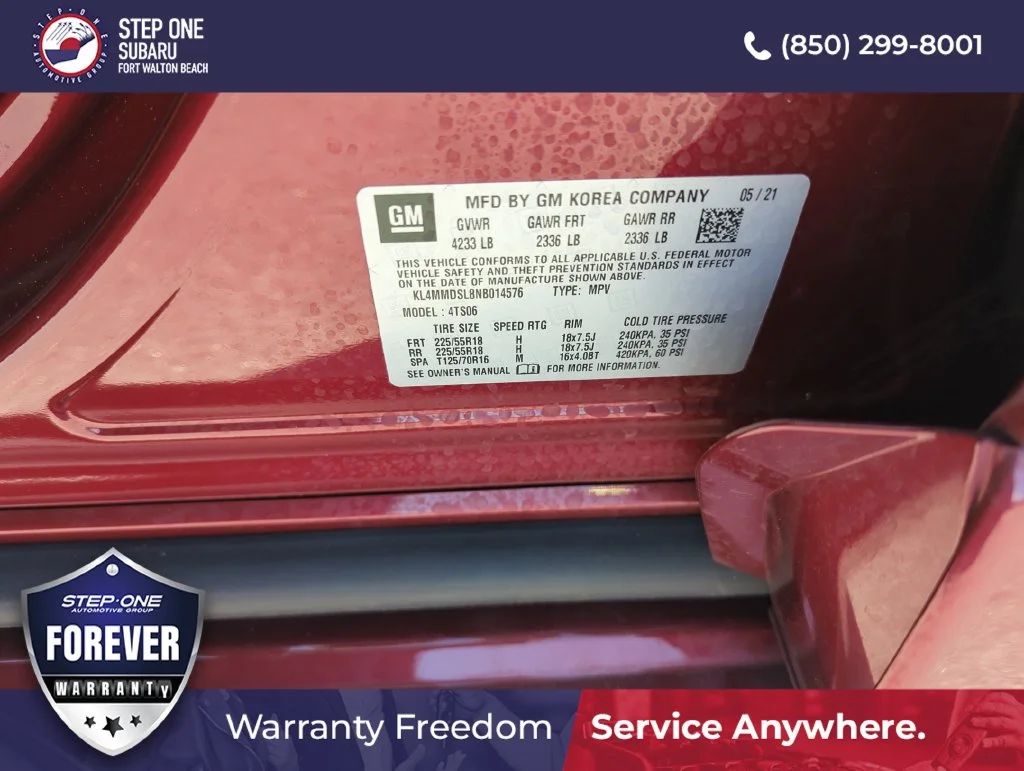 Used 2022 Red Buick Select image 39