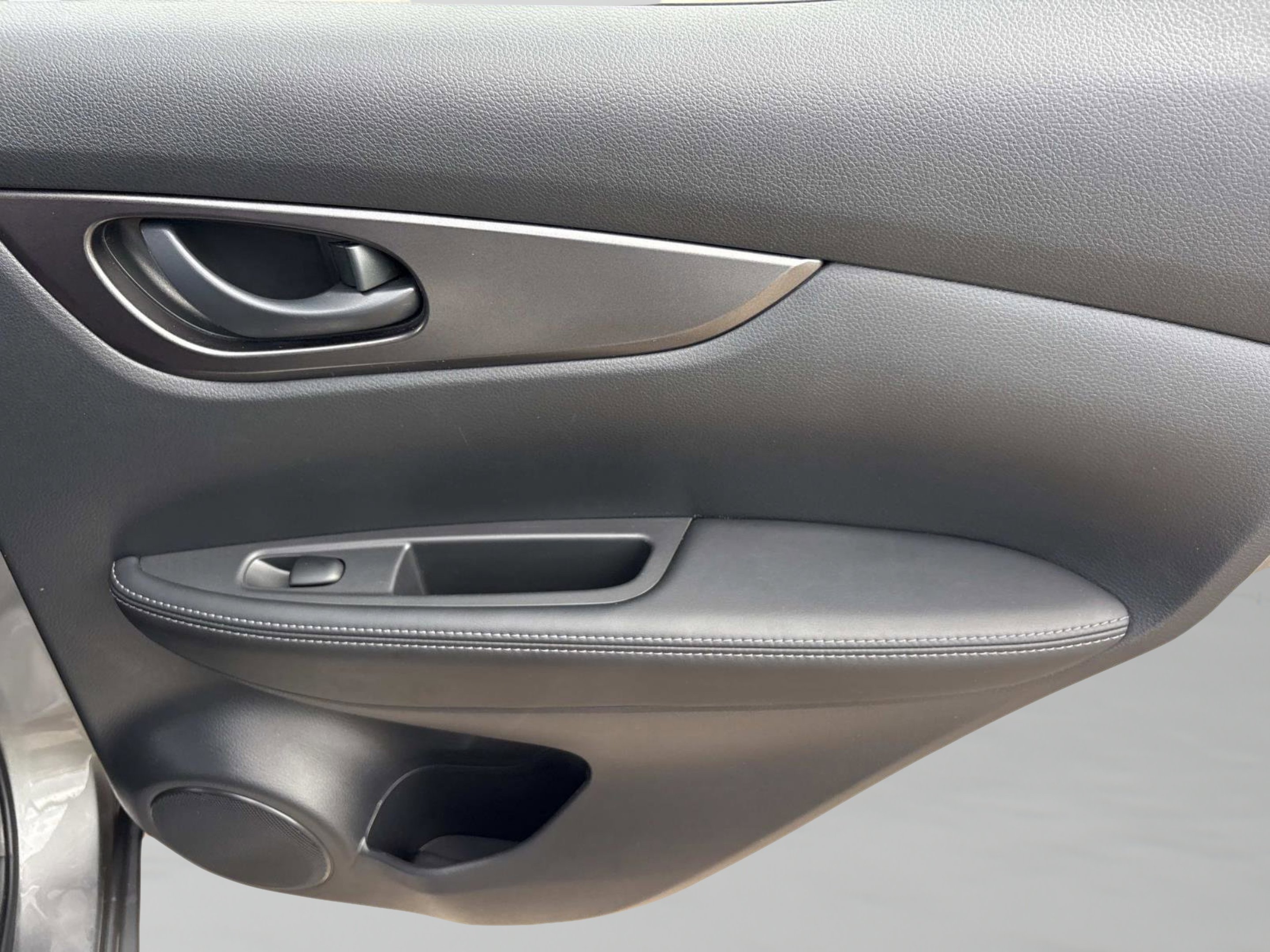 Used 2022 Gun Metallic Nissan S image 16