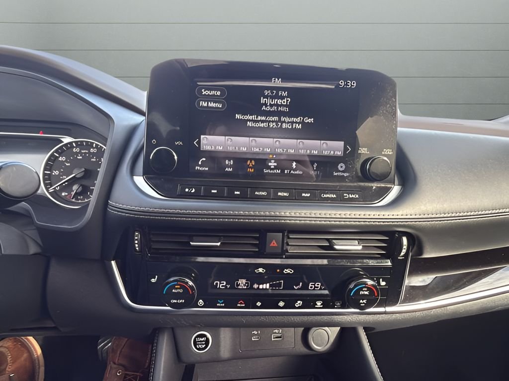 2023 Nissan Rogue SL - Photo 19