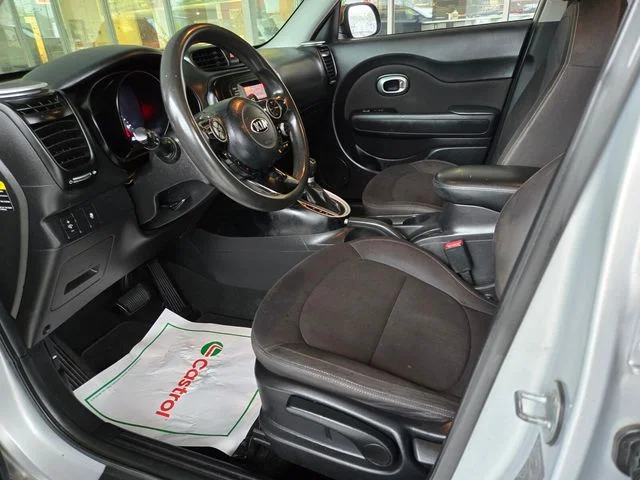 Used 2016 Silver Kia Base image 11