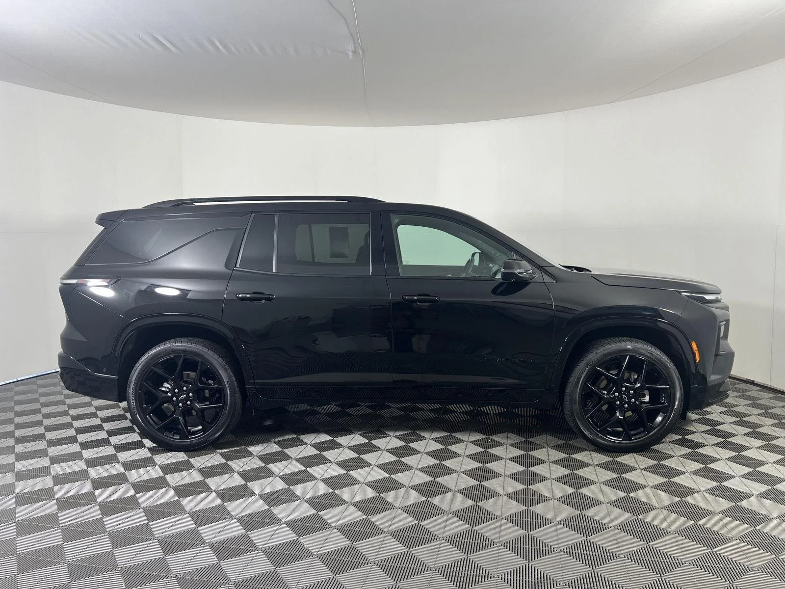 Used 2024 Mosaic Black Metallic Chevrolet RS image 29