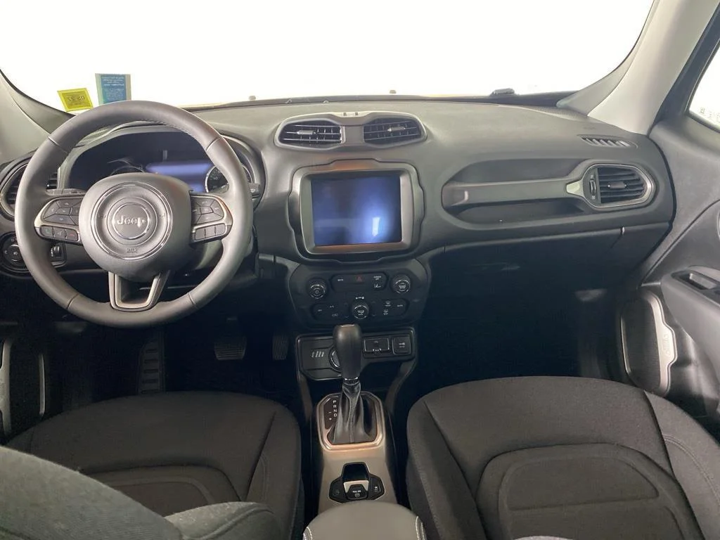 Used 2022 Gray Jeep Latitude image 24
