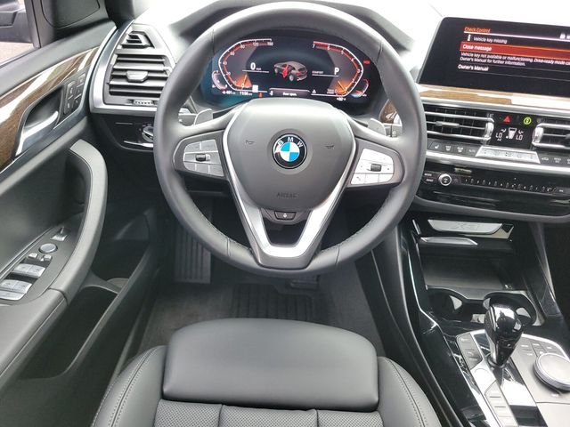 Used 2024 Gray BMW xDrive30i image 15