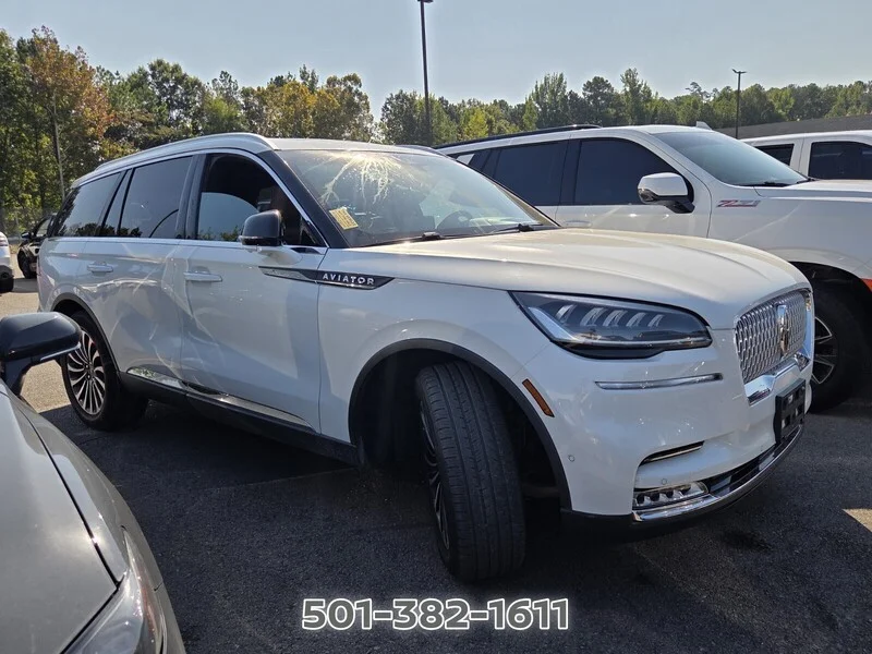 Used 2021 White LINCOLN RESERVE image 5