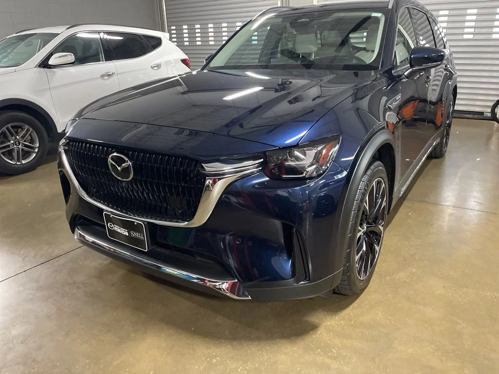 2024 Mazda CX-90 PHEV Premium Plus Package's photo