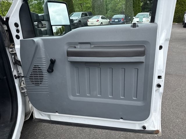Used 2016 Oxford White Ford XL image 13