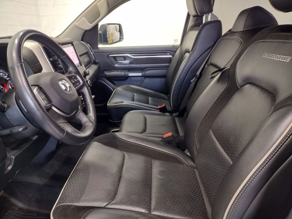 Used 2022 White Ram Laramie image 40