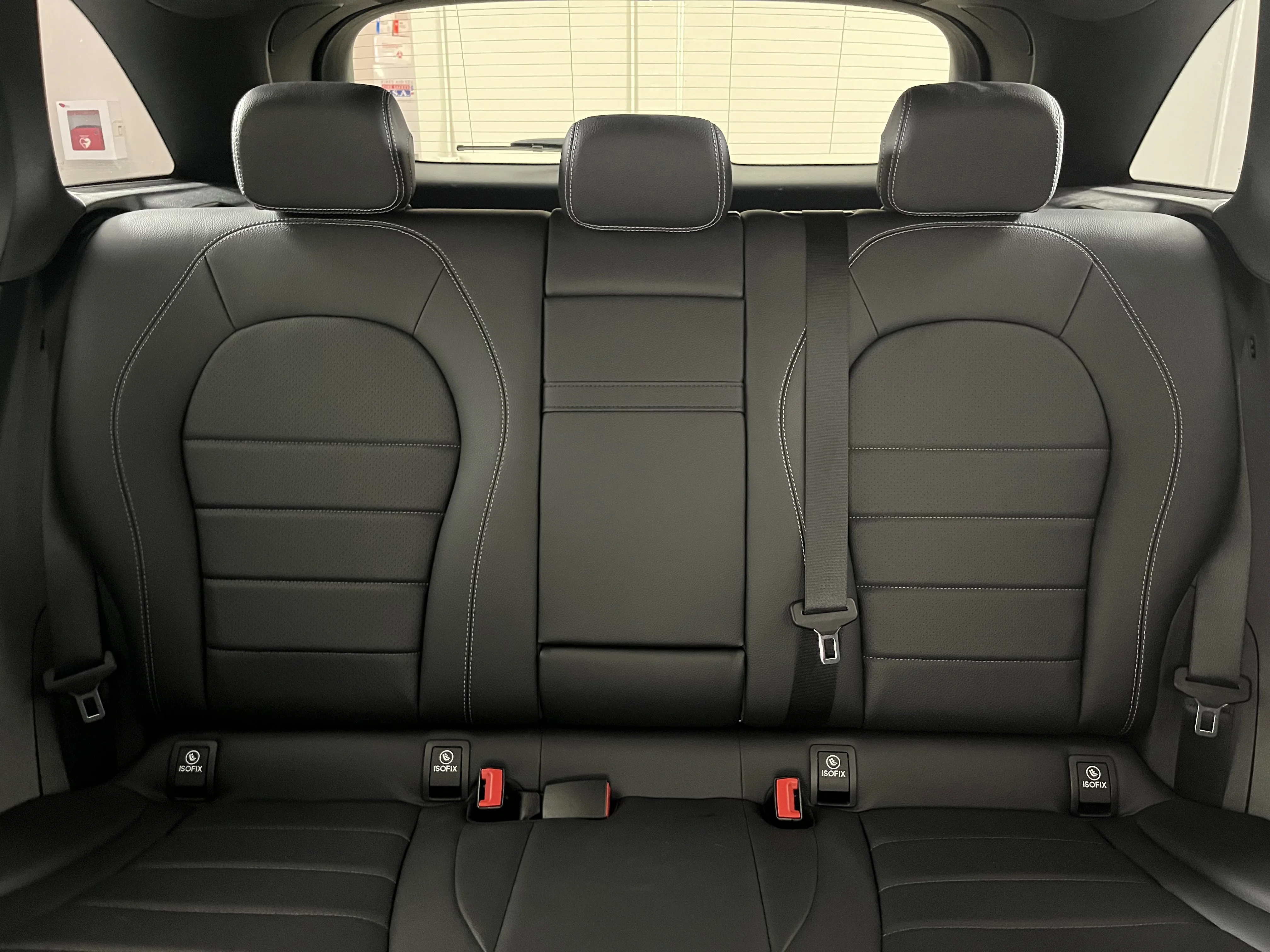 Used 2022 Black Mercedes-Benz GLC 300 image 21