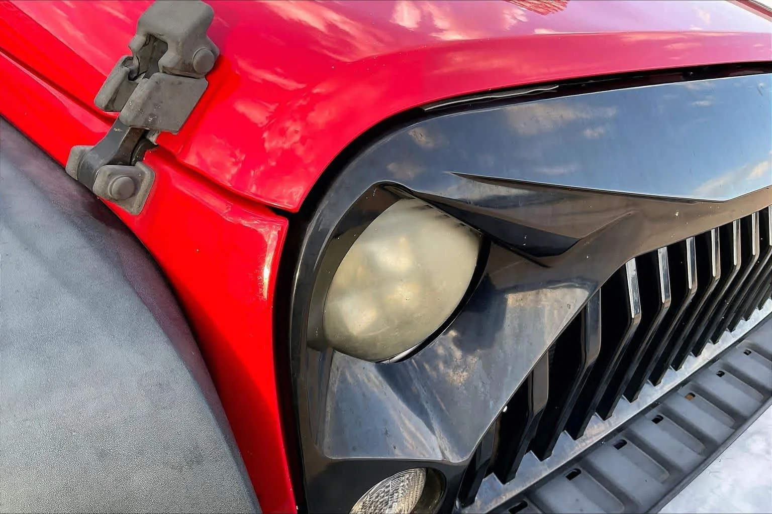 Used 2015 Firecracker Red Clear Coat Jeep Sport image 24