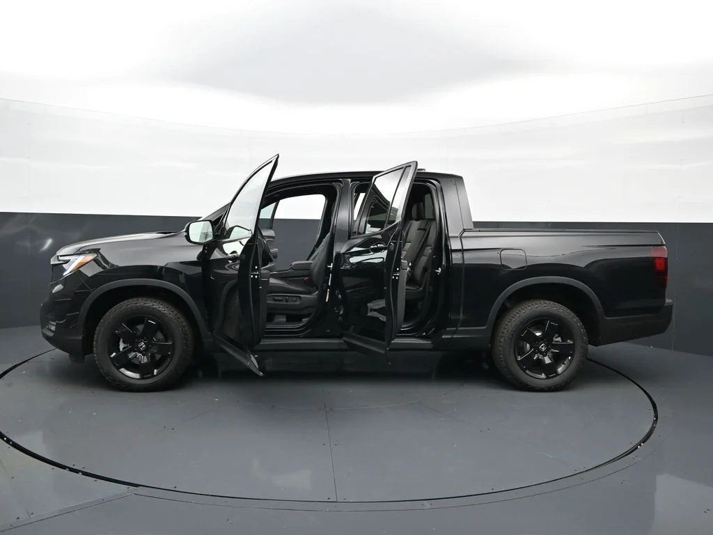 New 2026 Crystal Black Pearl Honda Black Edition image 37