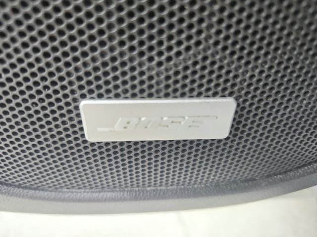 Used 2023 White GMC AT4 image 37