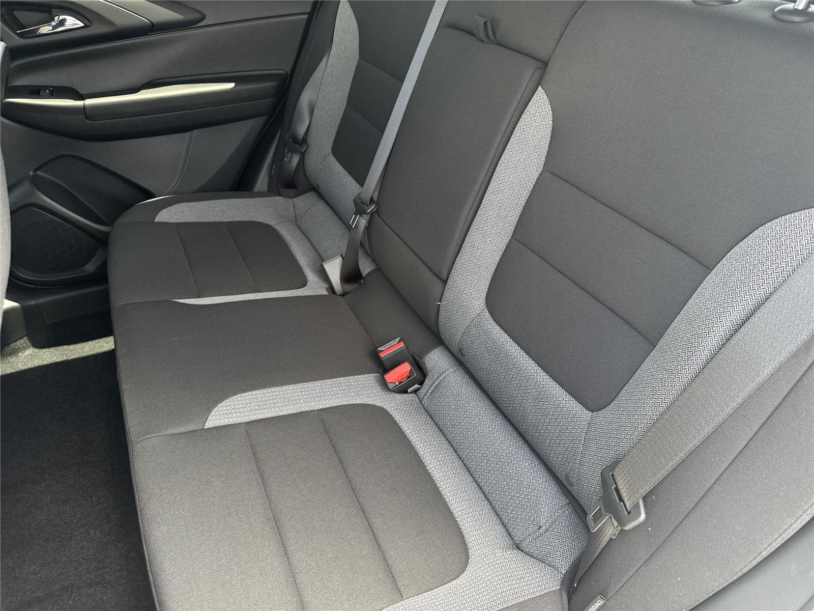 New 2026 Summit White Chevrolet LT image 29