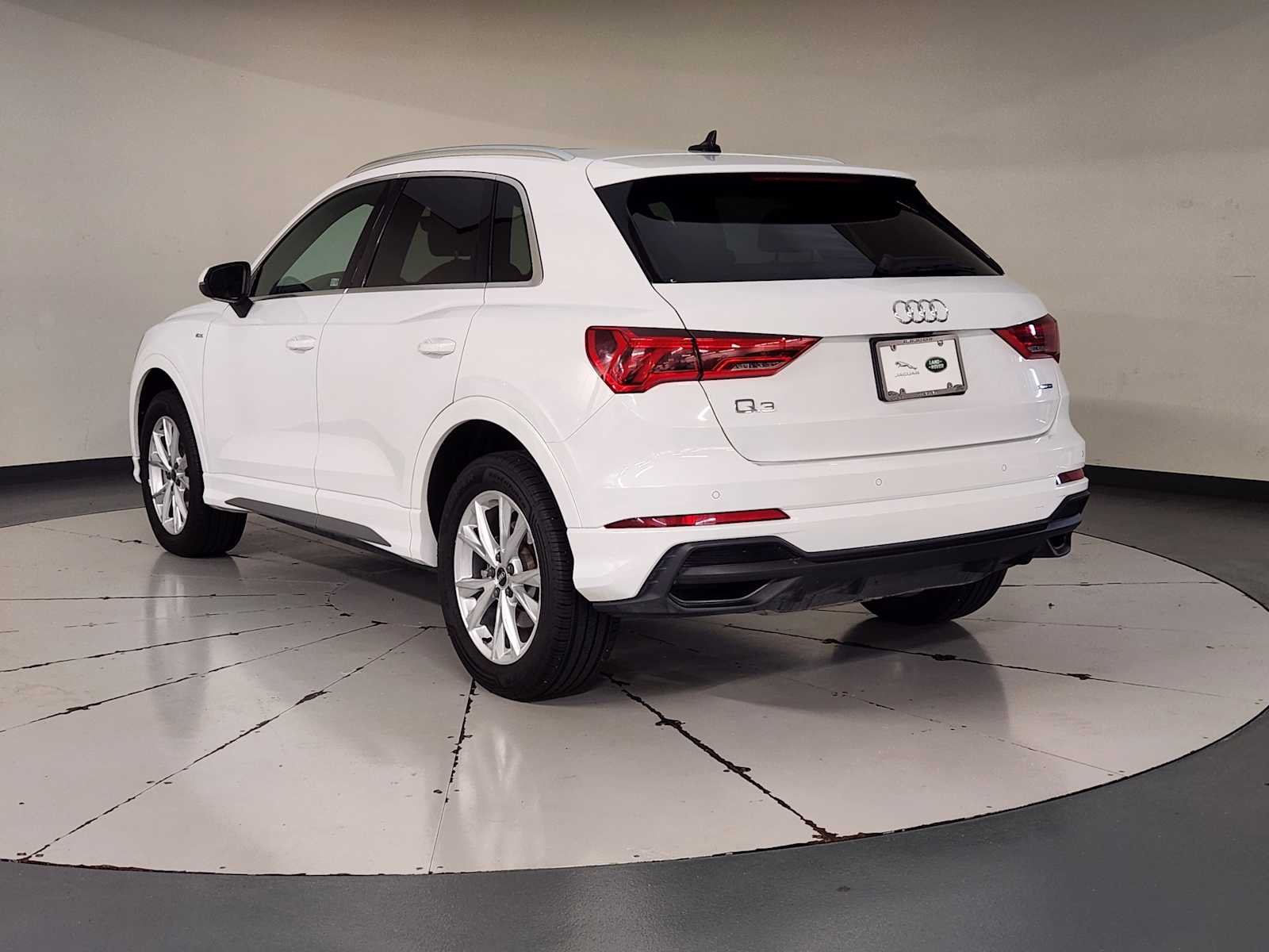 Used 2024 Arkona White Audi S line Premium image 6