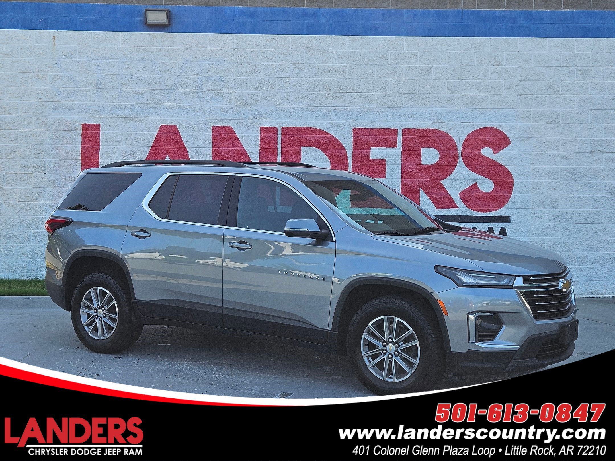 2023 Chevrolet Traverse FWD 1LT's photo