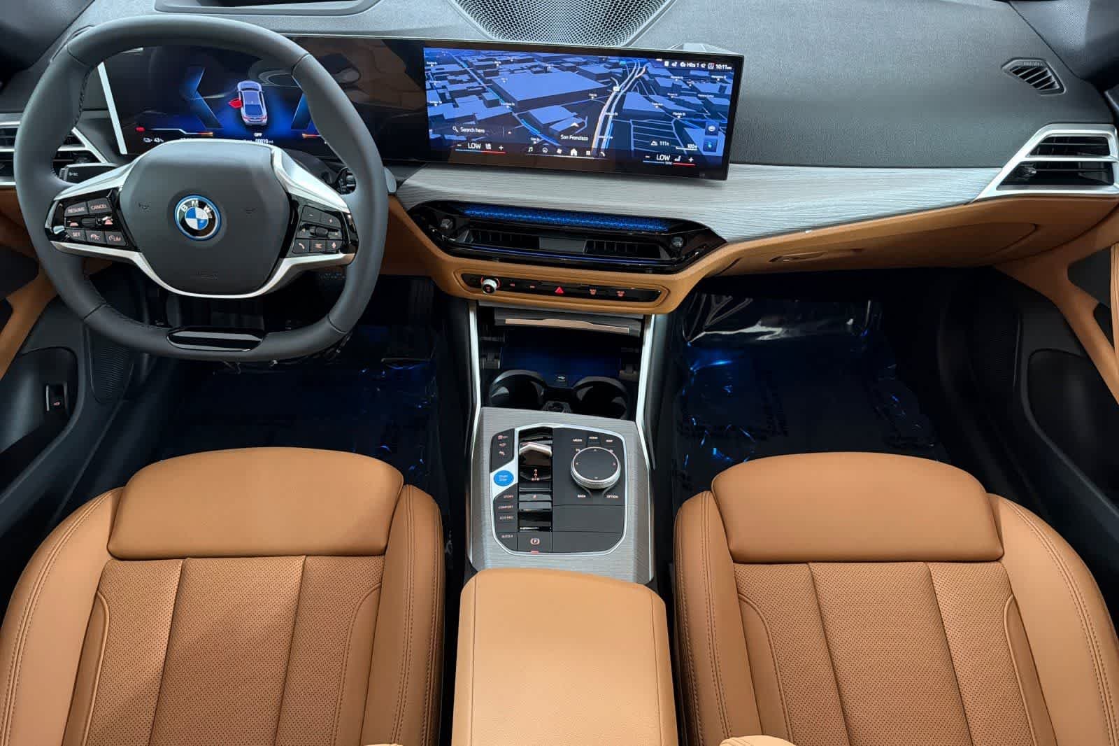 New 2026 Skyscraper Grey Metallic BMW eDrive40 image 3