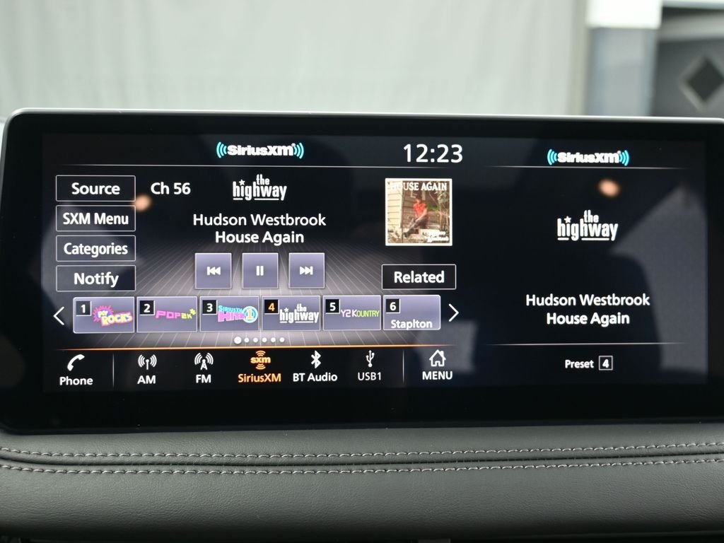 2025 INFINITI QX60 LUXE - Photo 16