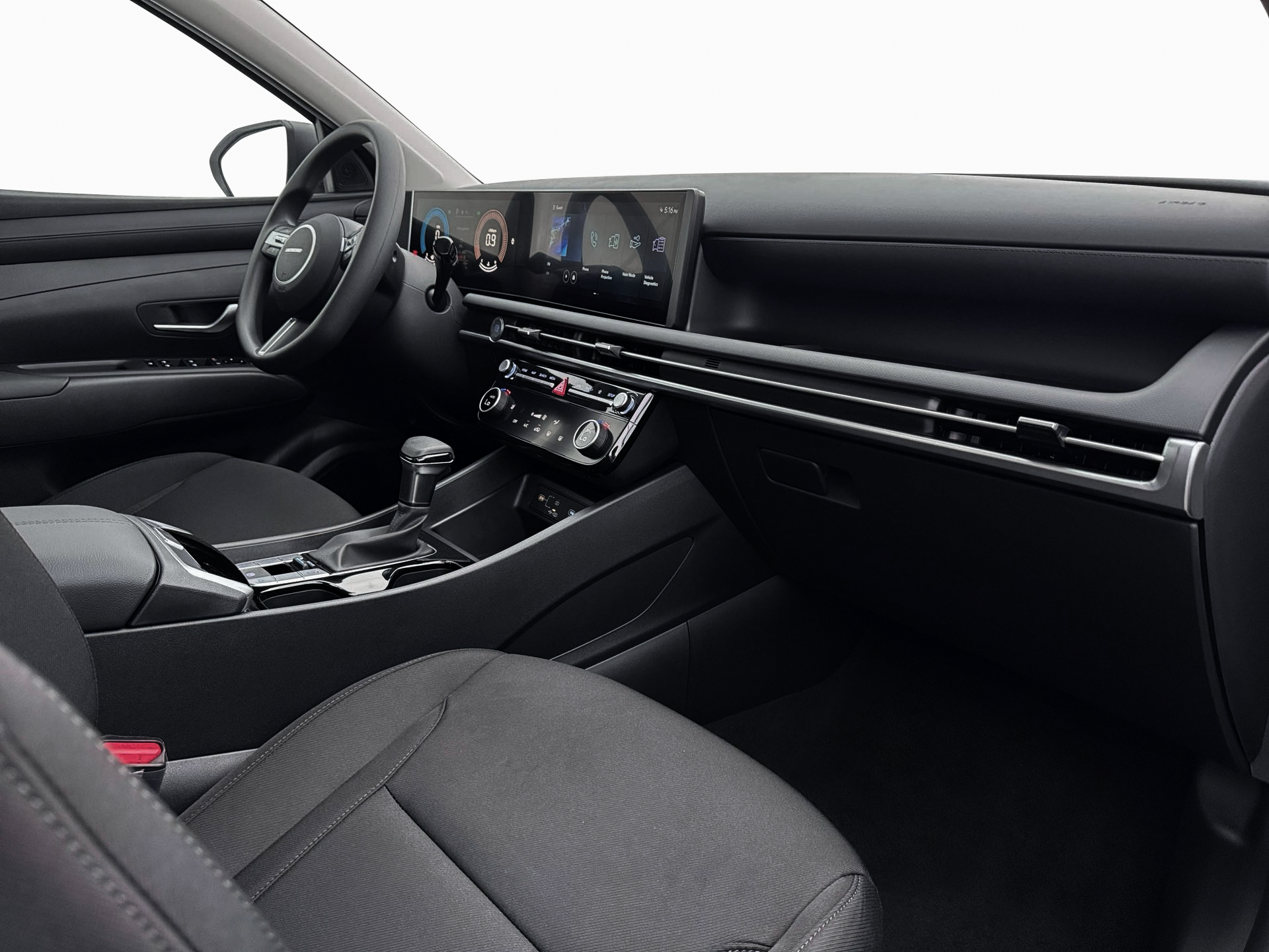 New 2026 White Hyundai SEL FWD image 15