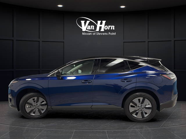 Used 2025 Deep Ocean Blue Pearl/Super Black Nissan SL image 4