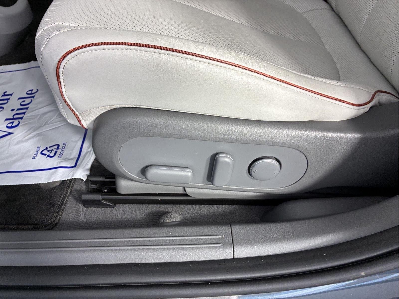 Used 2023 Digital Teal Hyundai SEL image 45