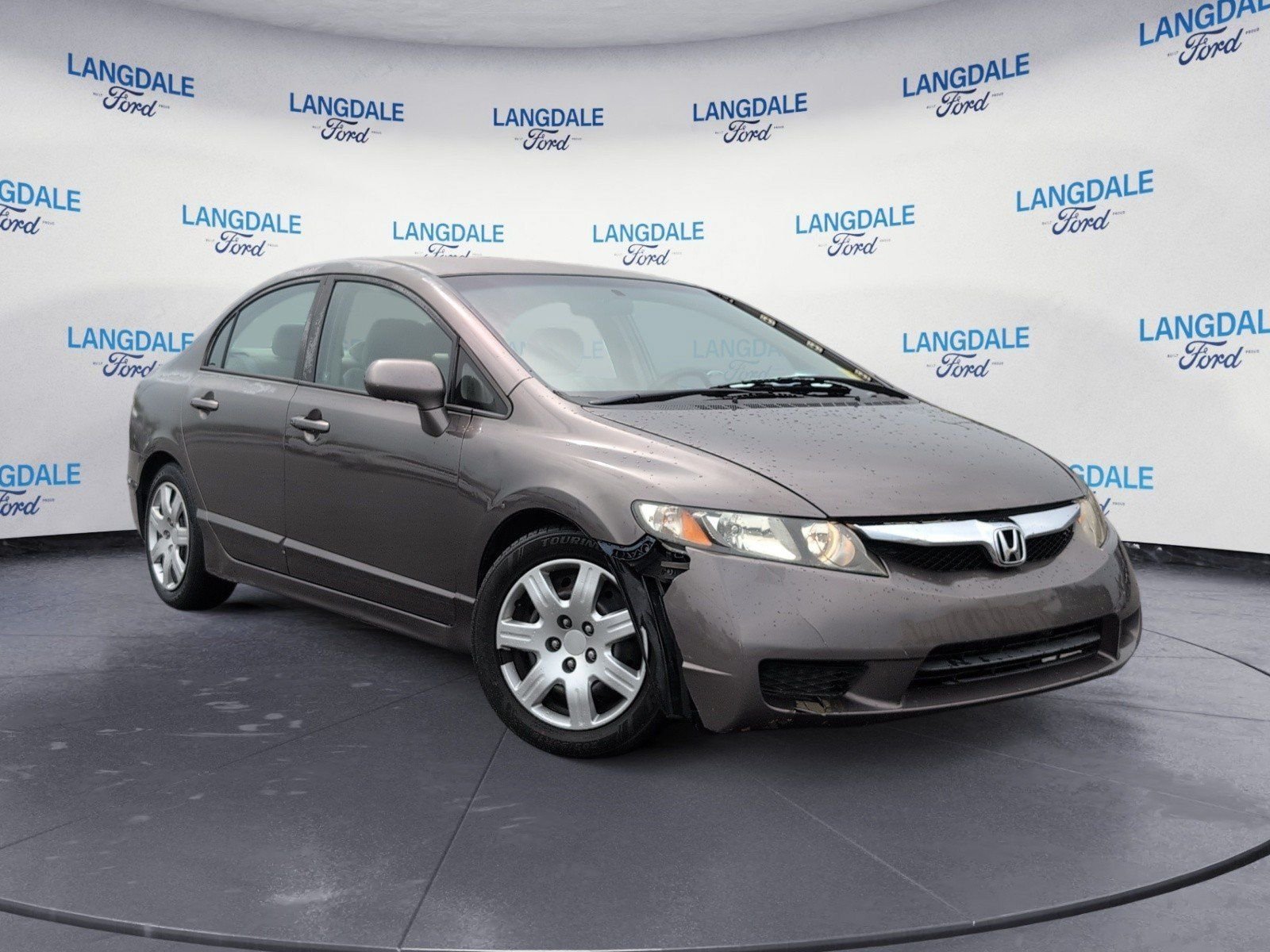Used 2011 Champagne Honda LX image 2