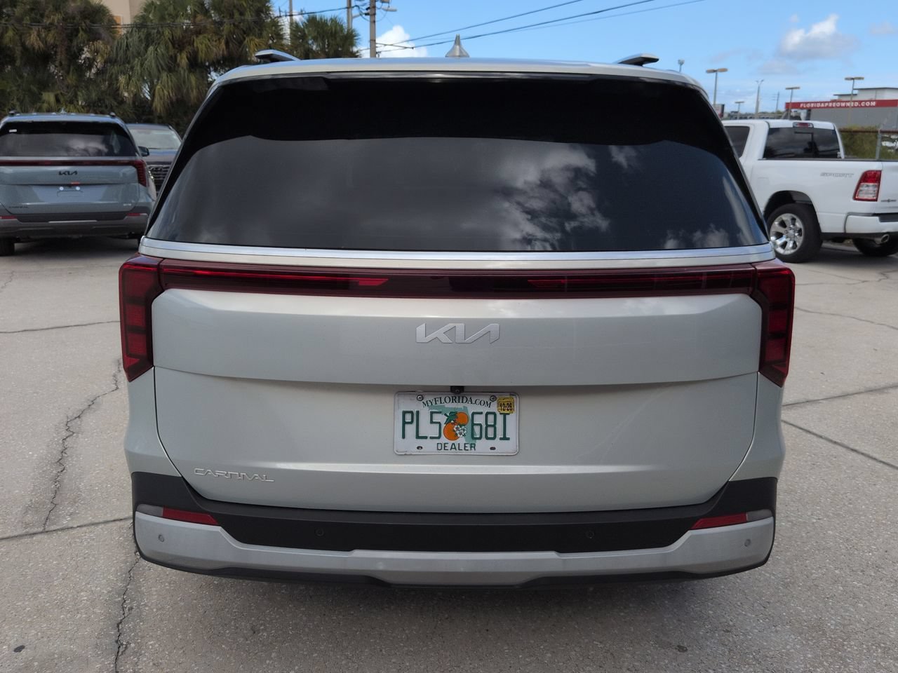 Certified Used 2026 Ivory Silver Kia EX image 5