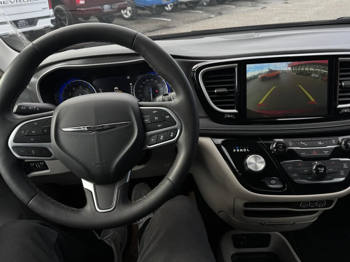 Used 2023 Red Chrysler Touring L FWD image 18