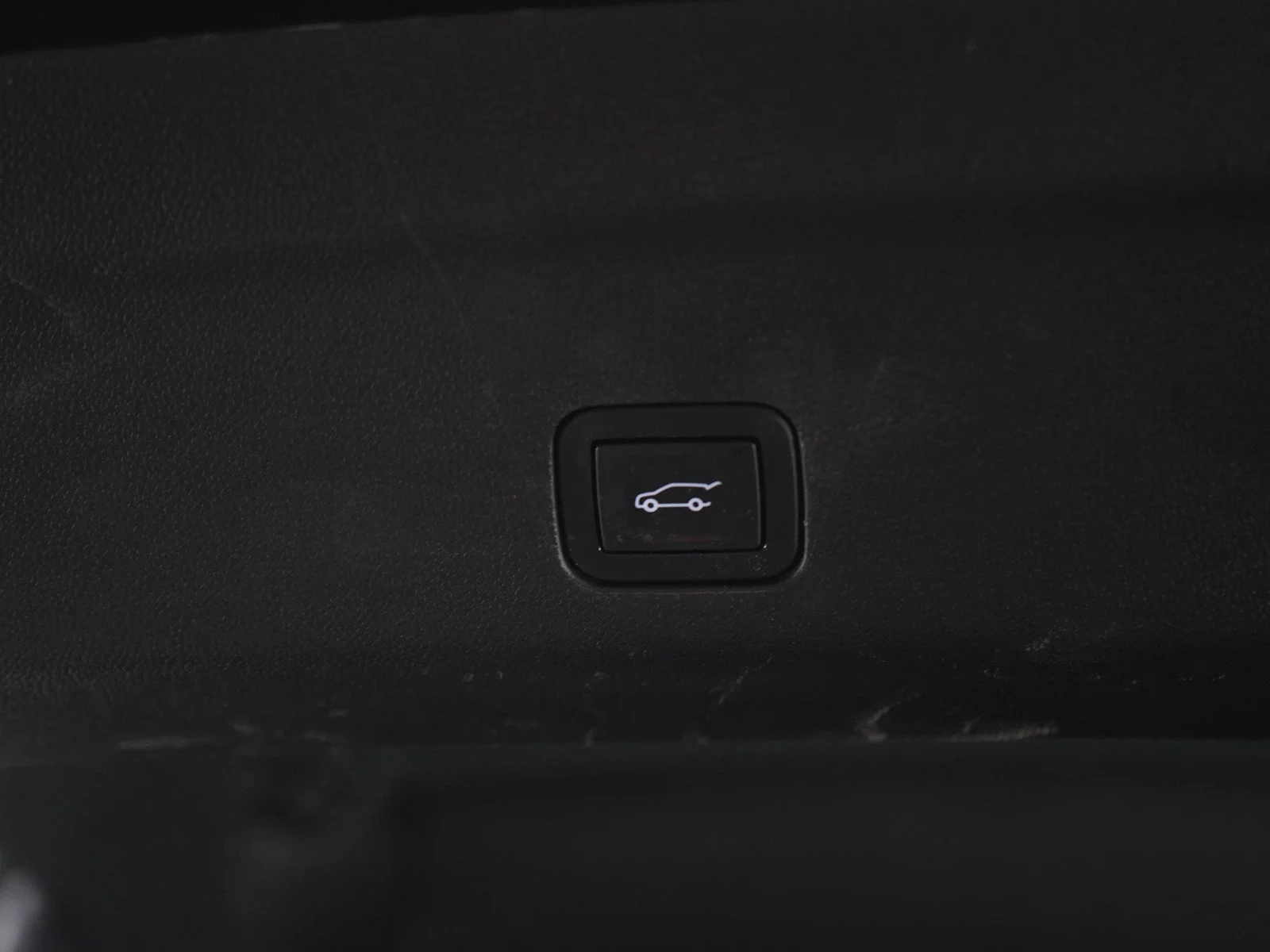 Used 2022 Onyx Black GMC AT4 image 19