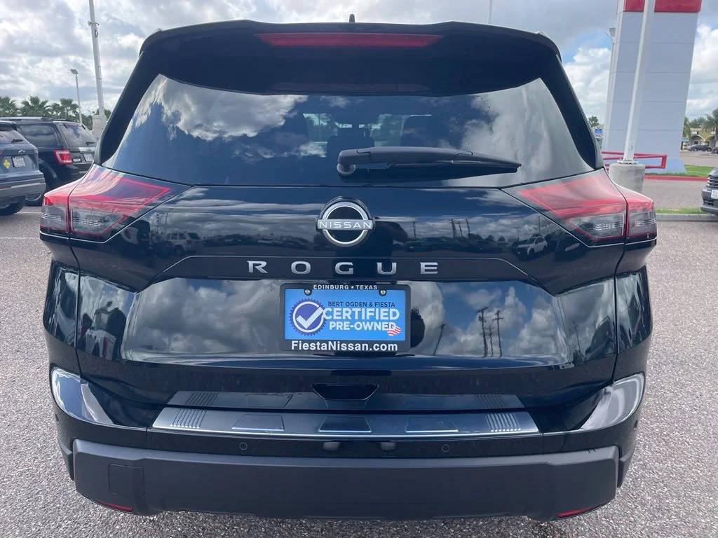 Used 2026 Black Nissan SV image 4