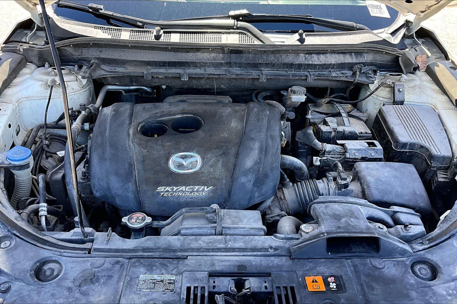 Used 2019 Snowflake White Pearl Mica Mazda Touring image 30