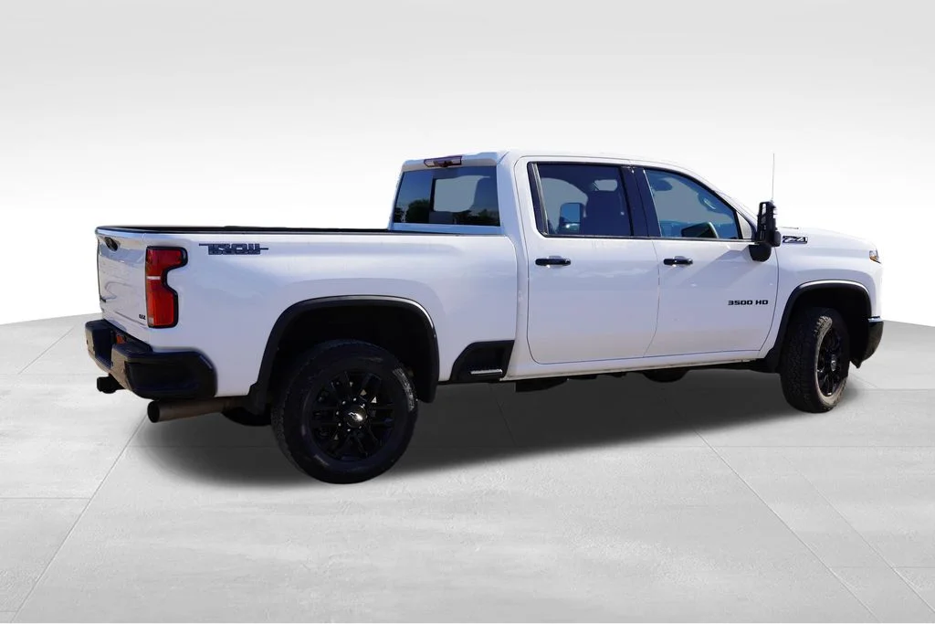 Used 2026 White Chevrolet LTZ image 4