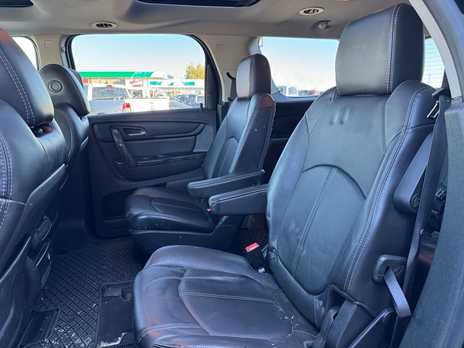 Used 2017 Ebony Twilight Metallic GMC Limited image 9