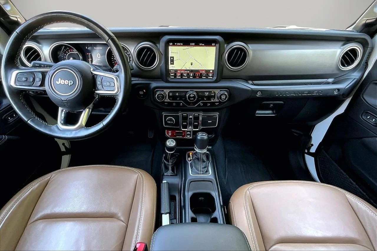 Used 2021 White Jeep Rubicon image 15