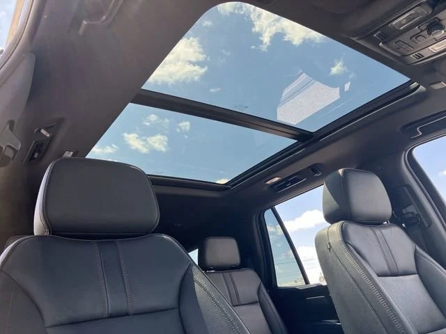 2022 Chevrolet Tahoe RST - Photo 18