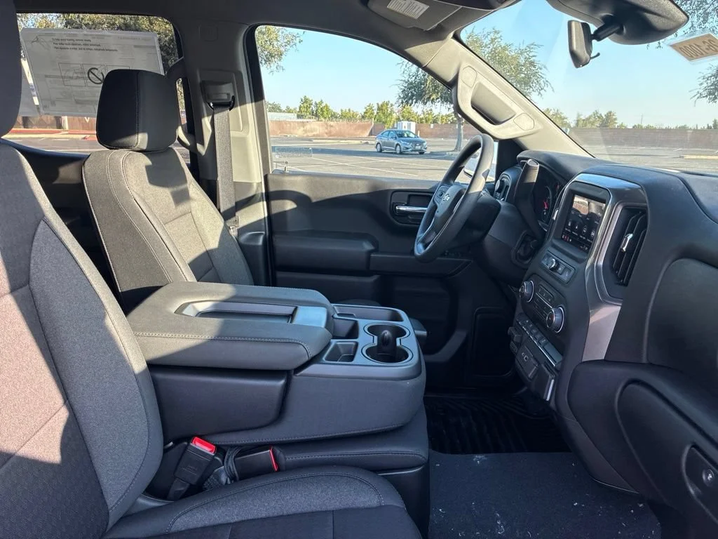 2026 Chevrolet Silverado 1500 Custom - Photo 28