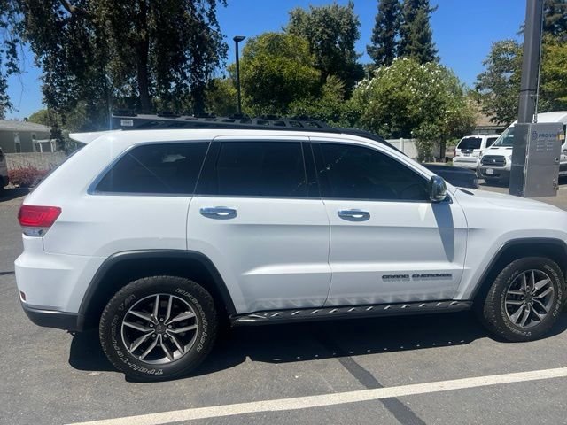 Used 2019 White Jeep Limited image 5