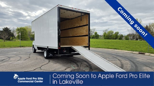 New 2027 Oxford White Ford Base image 8