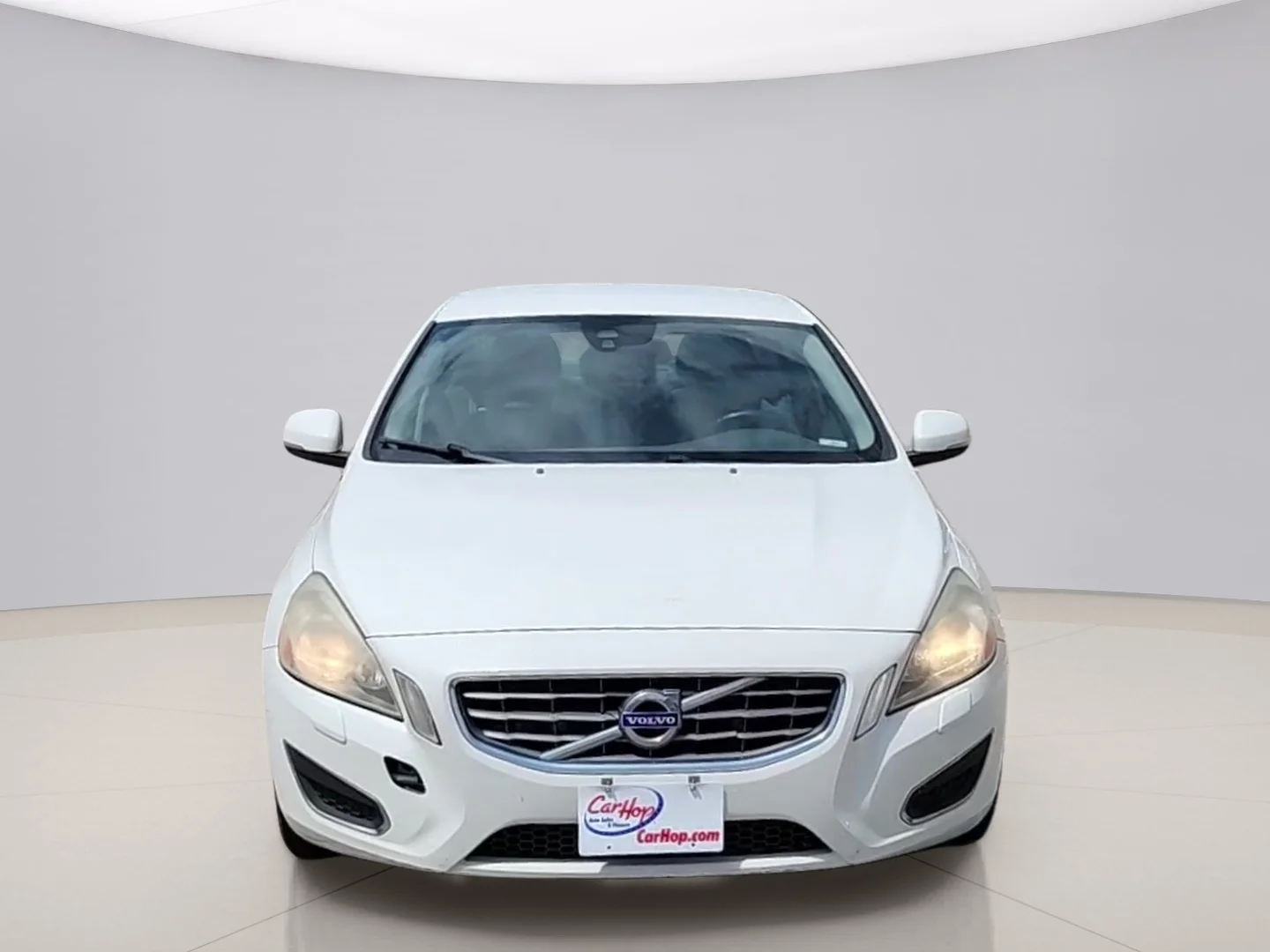 Used 2013 White Volvo T5 image 8