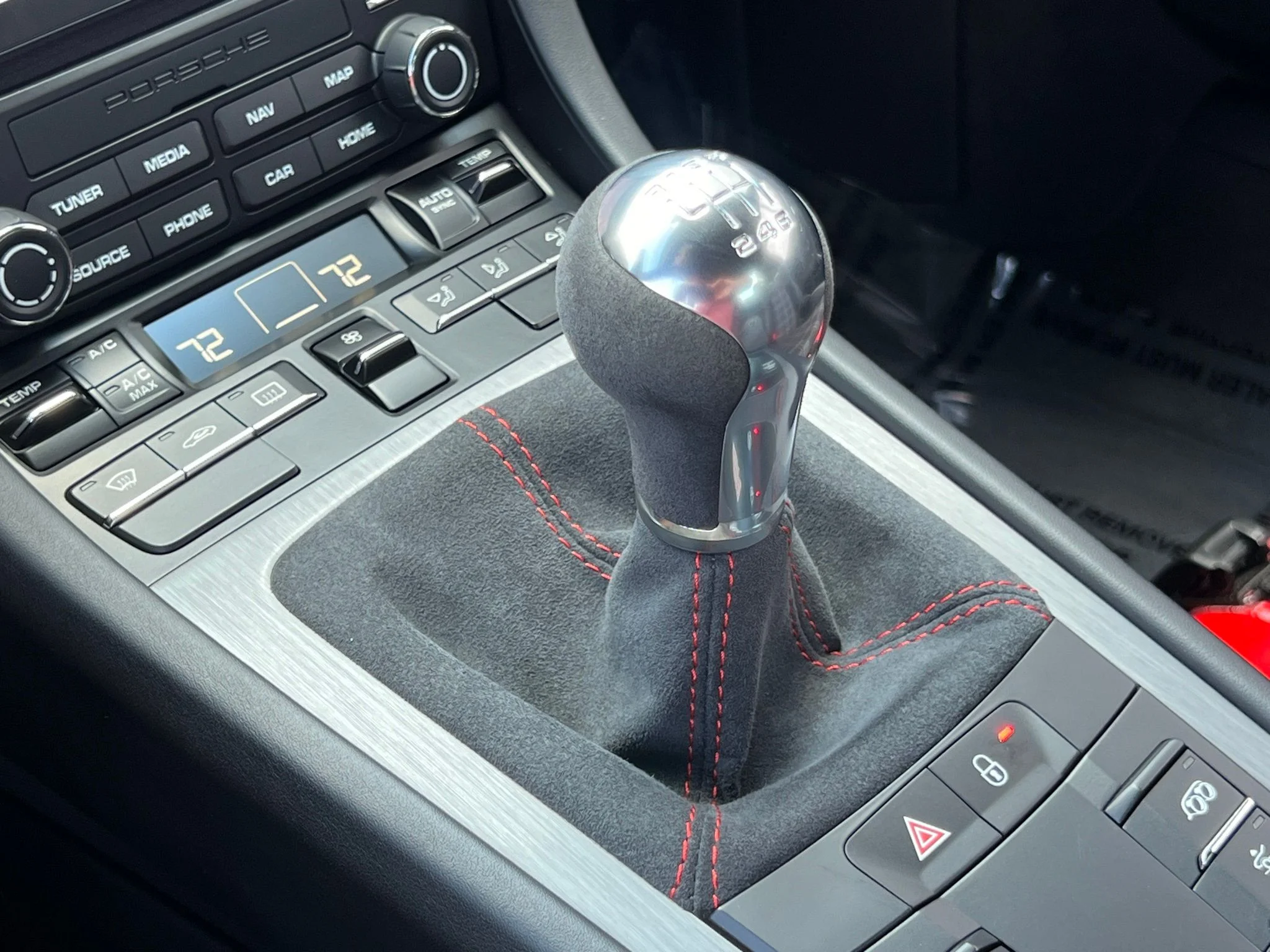 Used 2018 Silver Porsche GT3 image 30